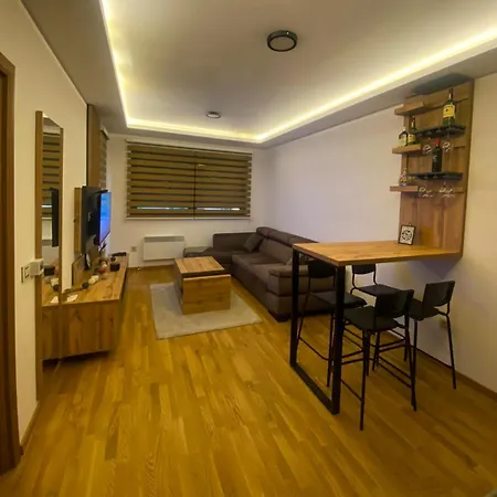 S13 Lux Apartment